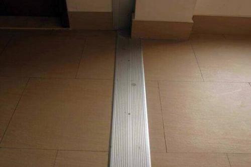 屋面伸縮縫與沉降縫的構造  第2張