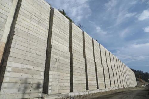 樁間掛板要不要設置豎向縫呢？  第2張