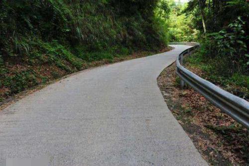 為什么現在都用瀝青修路呢？  第2張